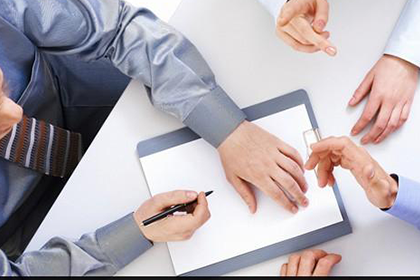 信用卡欠款被诉强制执行需时多久？